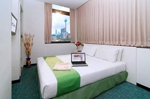 cmj superior queen window